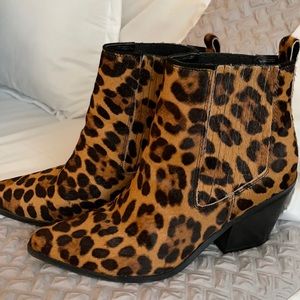 Leopard booties